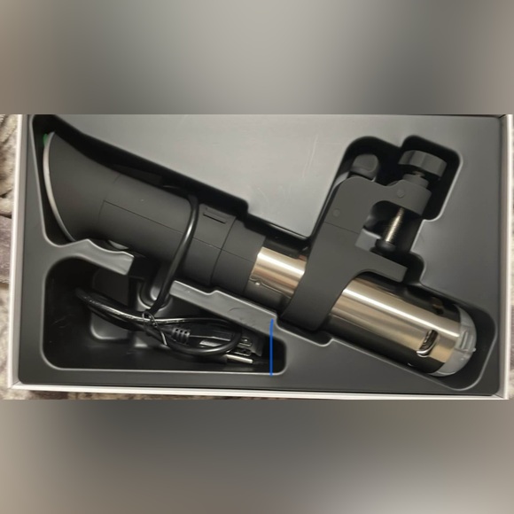 Anova Precision Cooker - Picture 3 of 3